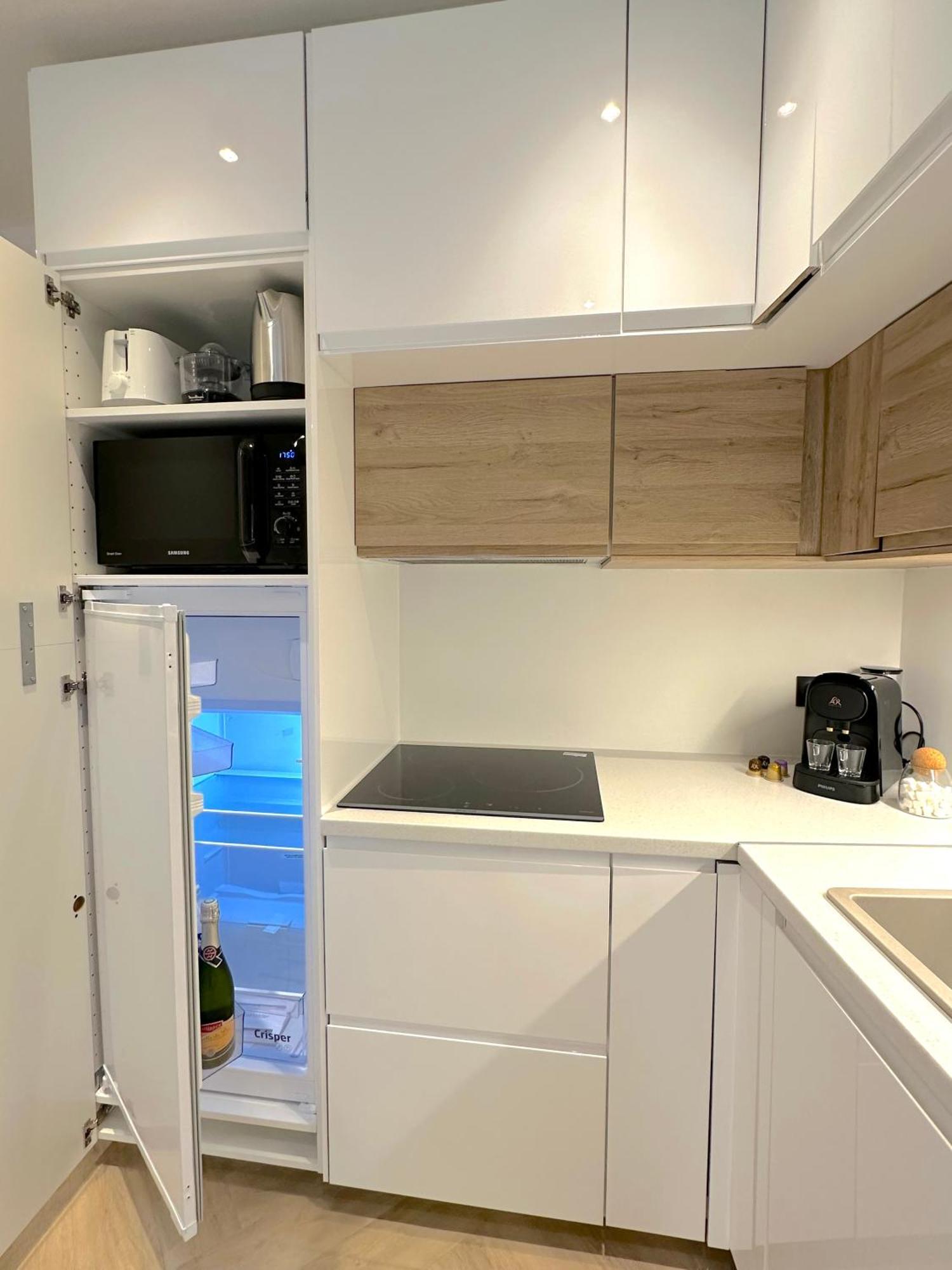 Monaco # Menton - 6 Persons - 2 Bedrooms - Full Renovated - Private Parking - Hypercenter - Clim - Beach And Sun Μεντόν Εξωτερικό φωτογραφία
